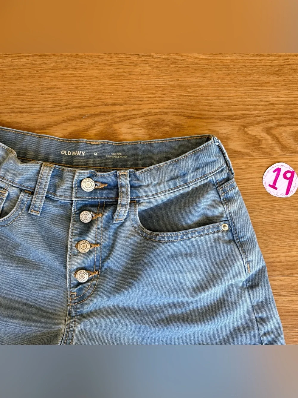 Old Navy Girls size 14 Light Blue Button-Front Frayed Hem Denim Shorts